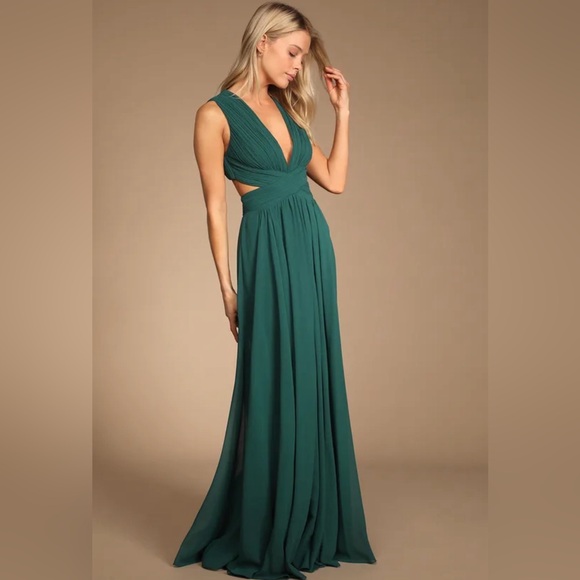 Lulus Dresses & Skirts - Emerald Green Cutout Maxi Dress